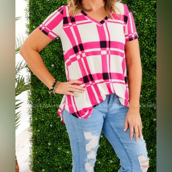 Honeyme brand, short sleeved top, size small. Cream, hot pink, and black plaid. - Picture 1 of 7